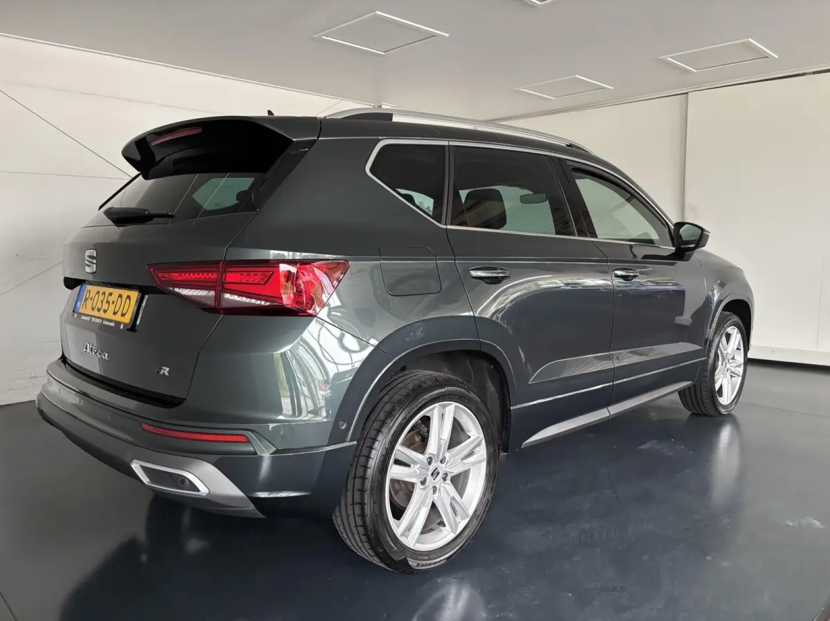 1.5 TSI FR Business Intense,Pano,Stoelverw.,LED