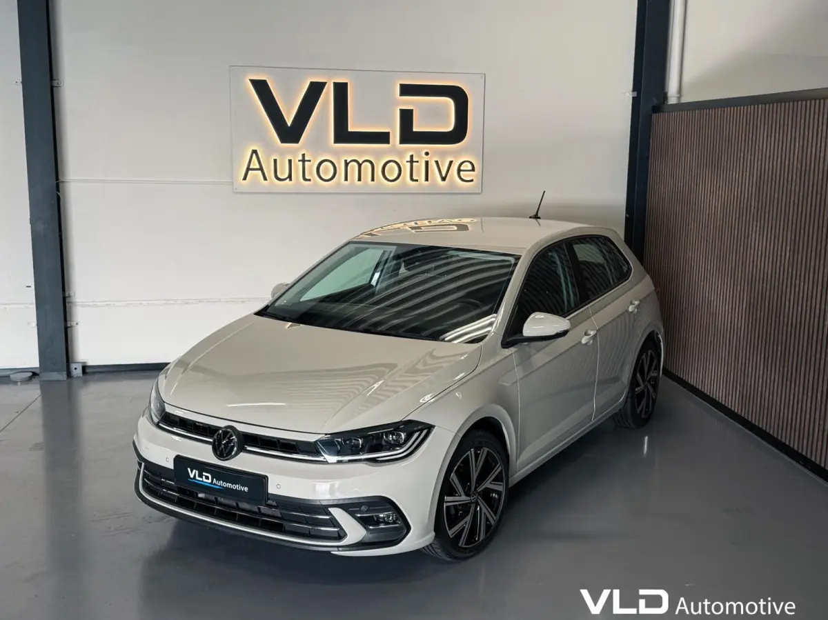 1.0 TSI IQ CAM STOELVW ACC NAVI R-LINE SFEER