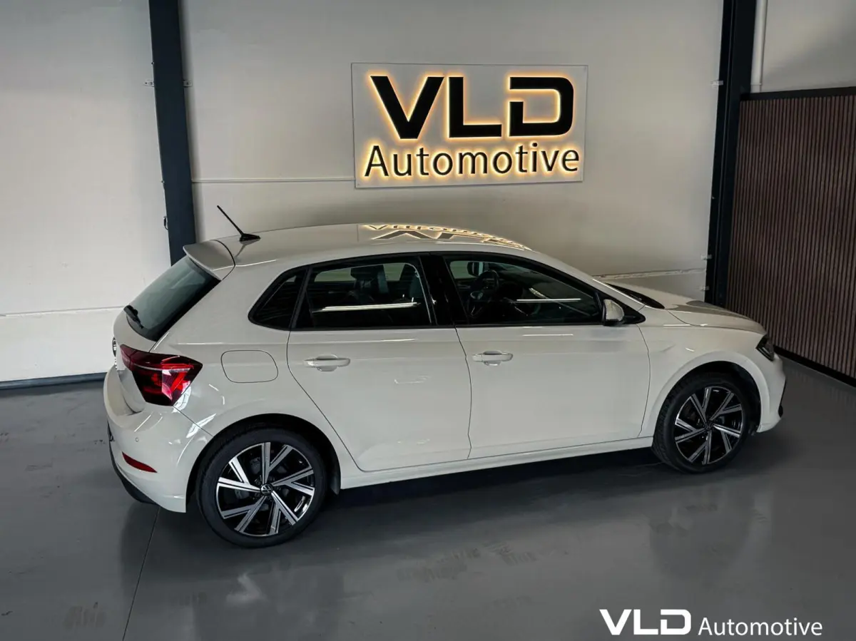 1.0 TSI IQ CAM STOELVW ACC NAVI R-LINE SFEER