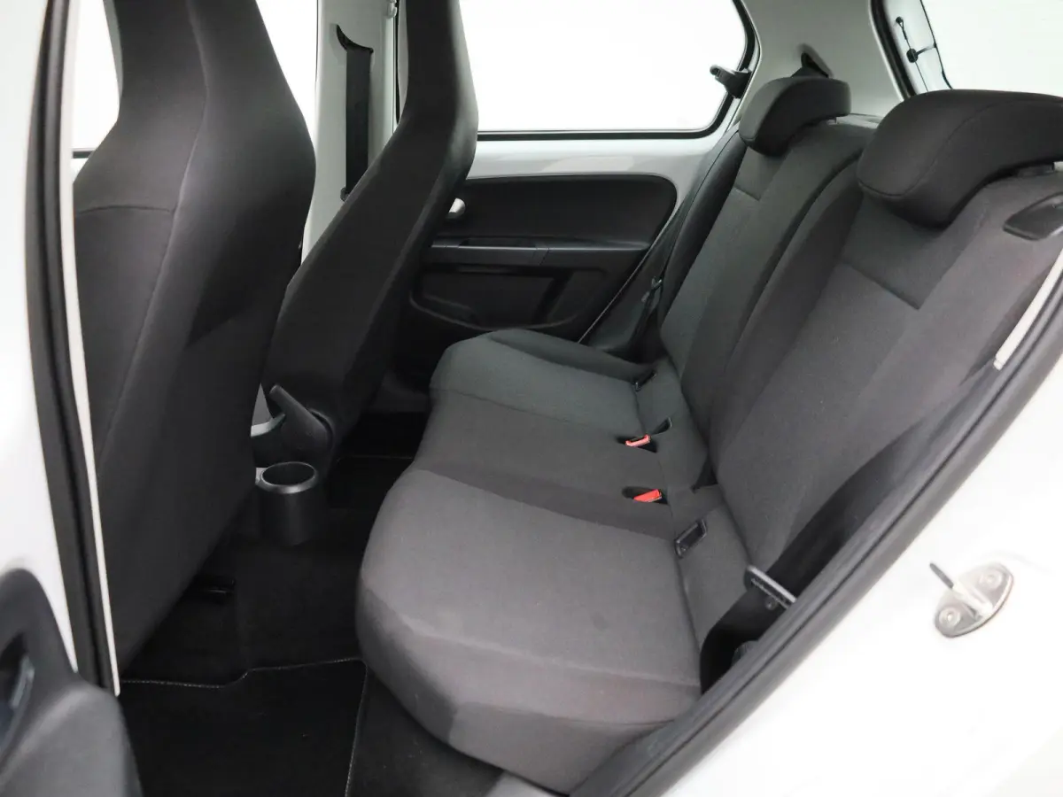 Up! 1.0 65 PK| Origineel Nederlands | 1e Eigenaar | Airco | DAB+ | Bluetooth | Navigatie Via App | 5 Deurs