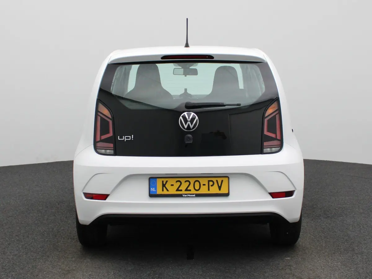 Up! 1.0 65 PK| Origineel Nederlands | 1e Eigenaar | Airco | DAB+ | Bluetooth | Navigatie Via App | 5 Deurs