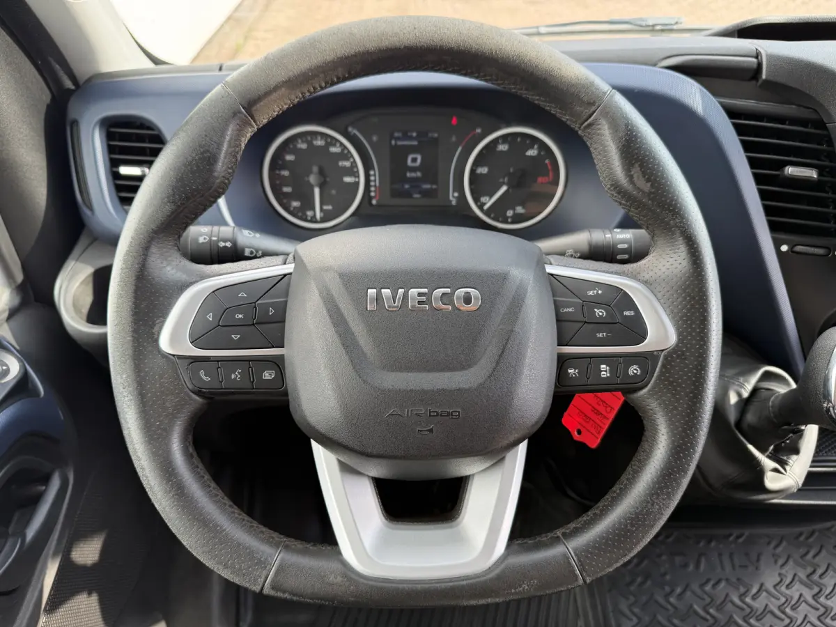 35C18 3.0 Automaat L2H2 Dubbellucht LED 3.5t Trekhaak Adaptieve Cruise Standkachel Climate Control Navigatie Camera