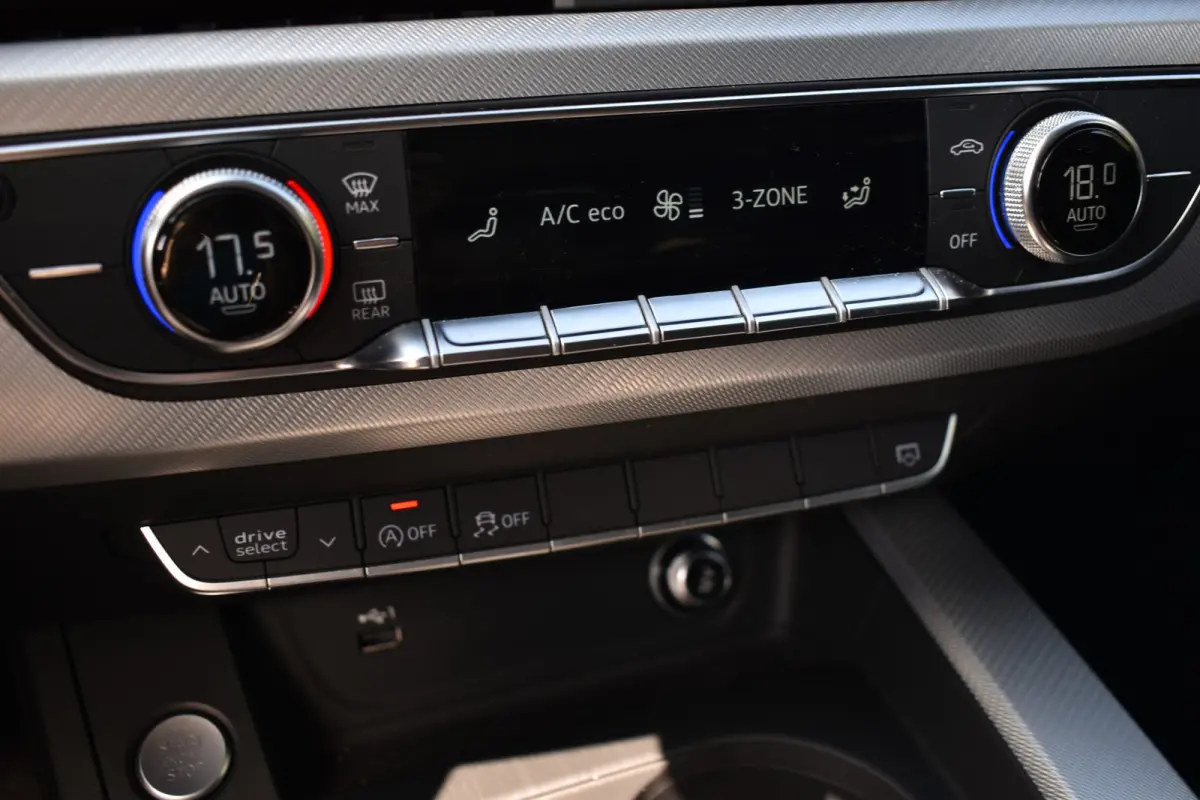 35 TFSI 2.0 150PK S-TRONIC SPORT EDITION NAVI/PDC/LED