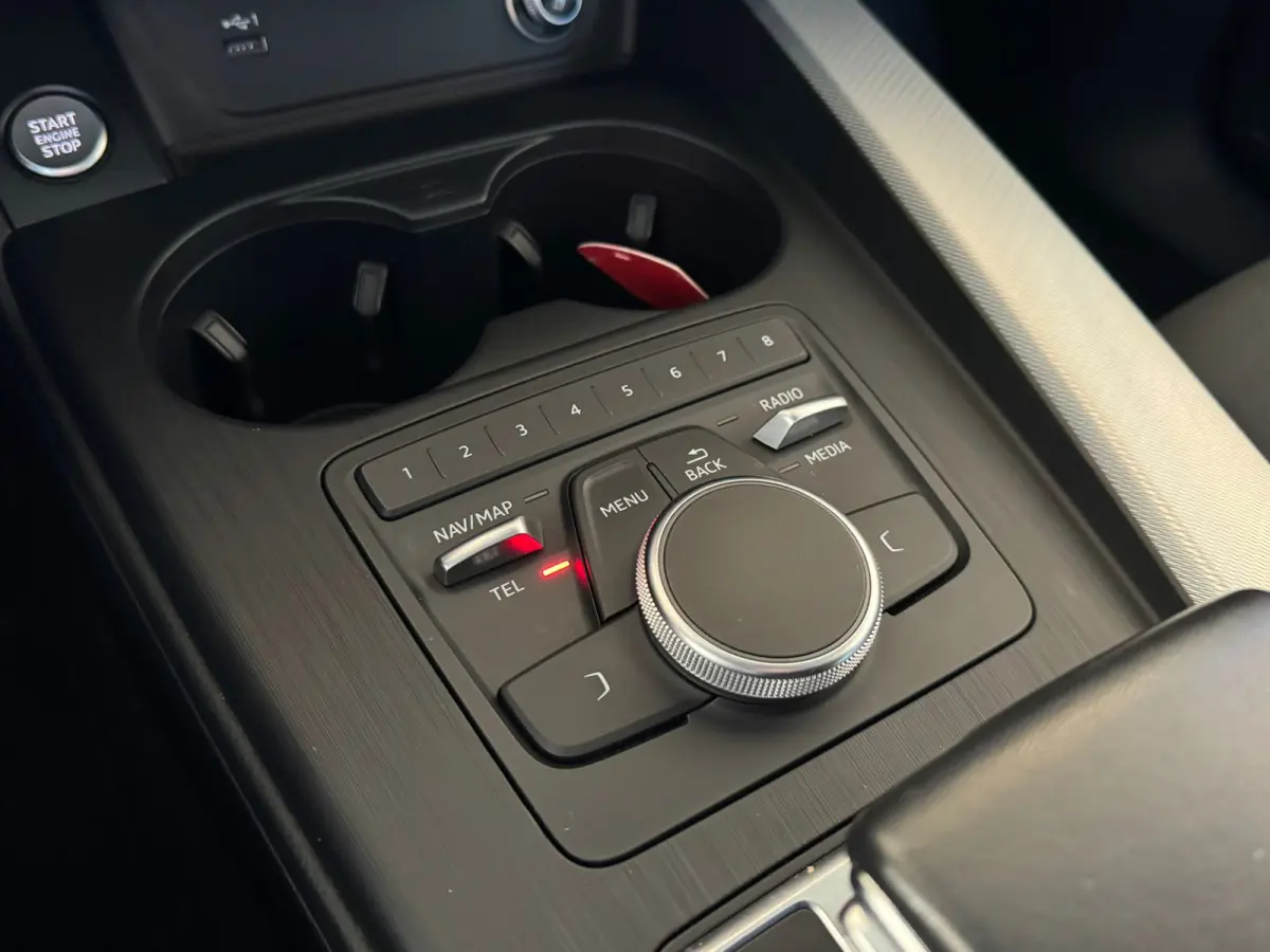 35 TFSI 2.0 150PK S-TRONIC SPORT EDITION NAVI/PDC/LED