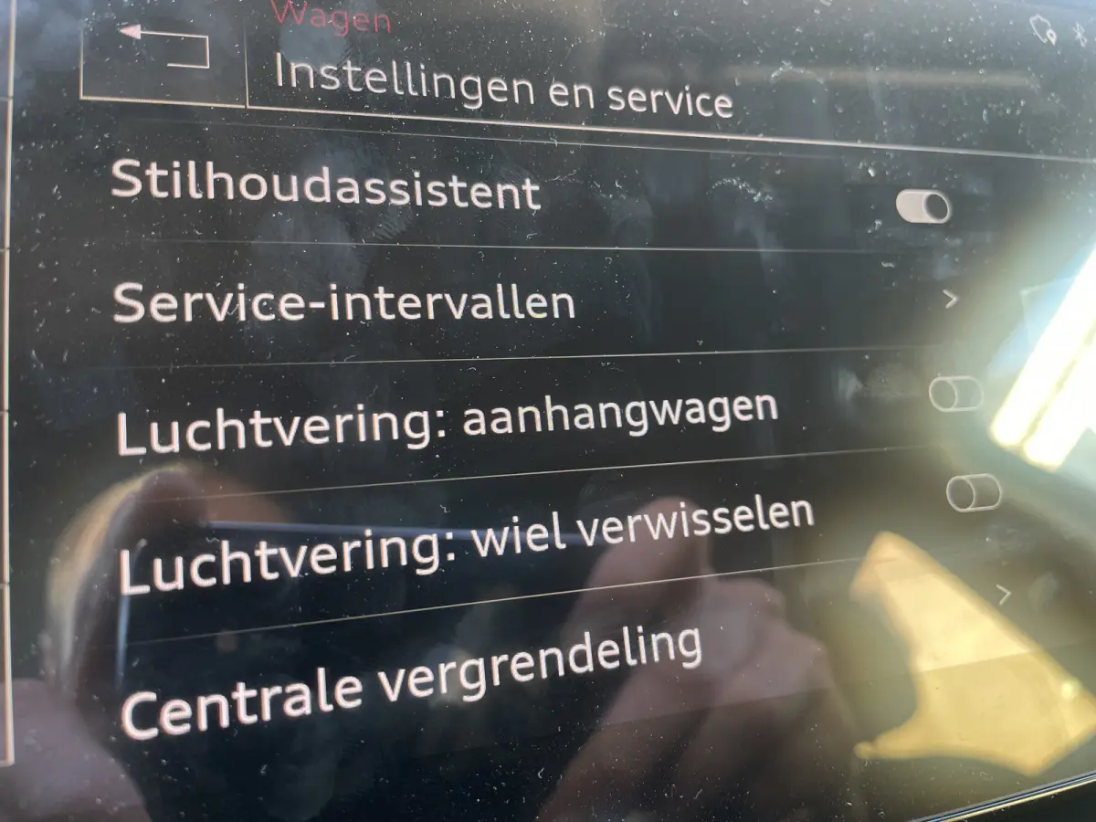50 QUATTRO BUSINESS EDITION 71 kWh CAMERA/MEMORY/LUCHTVERING/SOH94%