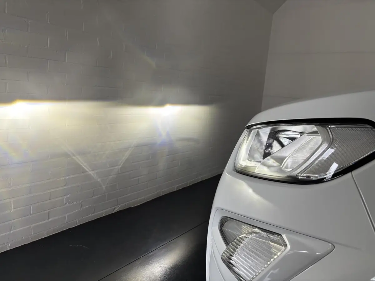 1.0 EcoBoost Titanium,17", LED, Trekhaak