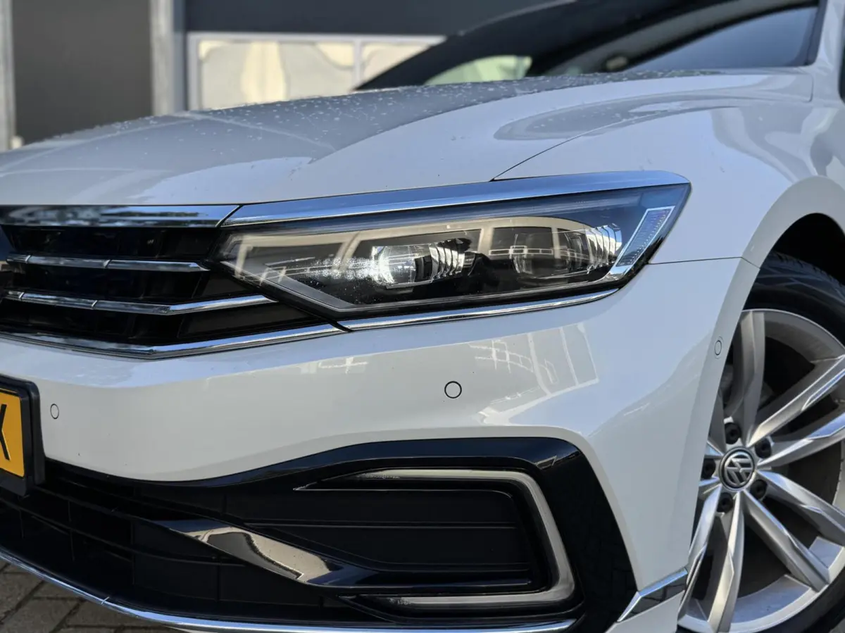 1.4 TSI PHEV GTE Business | Digital Cockpit | IQ Drive | CarPlay | Camera | Adaptive Cruise | Climate