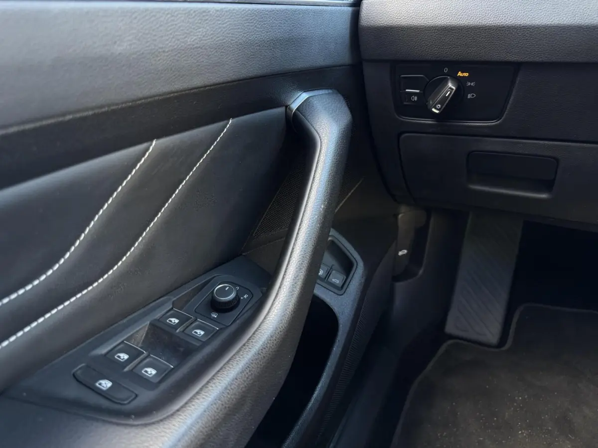 1.4 TSI PHEV GTE Business | Digital Cockpit | IQ Drive | CarPlay | Camera | Adaptive Cruise | Climate