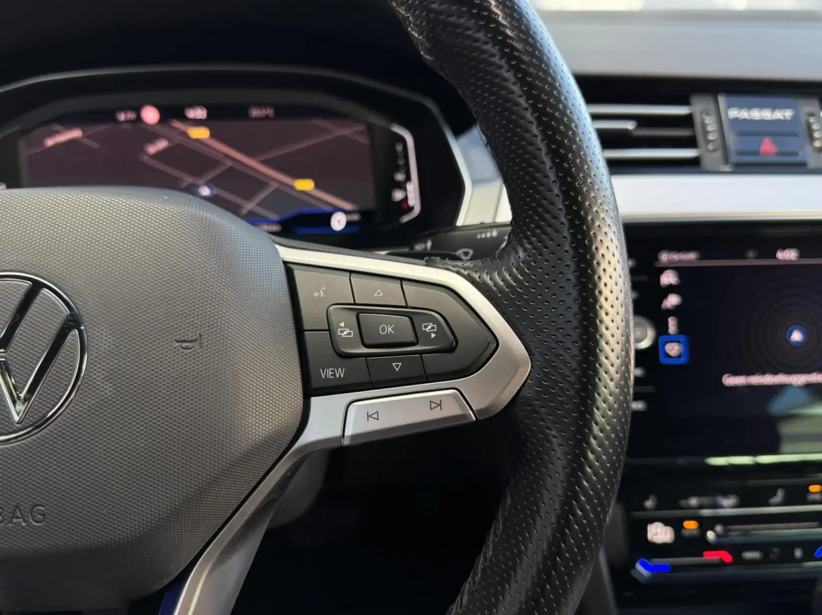 1.4 TSI PHEV GTE Business | Digital Cockpit | IQ Drive | CarPlay | Camera | Adaptive Cruise | Climate