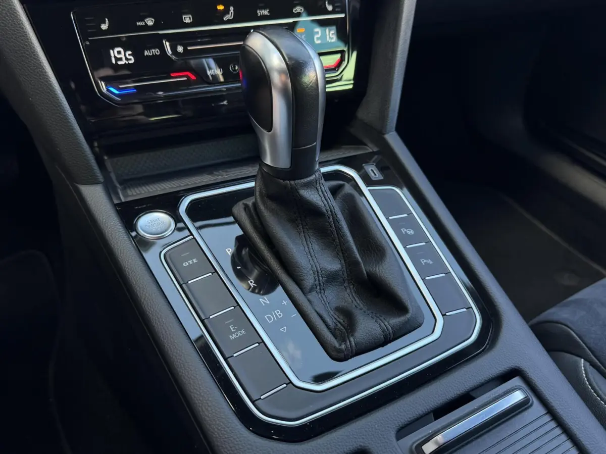 1.4 TSI PHEV GTE Business | Digital Cockpit | IQ Drive | CarPlay | Camera | Adaptive Cruise | Climate