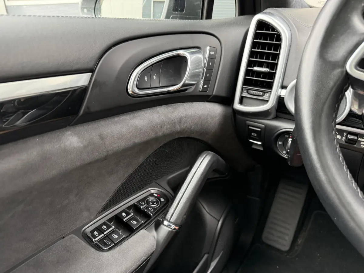 3.6 GTS Automaat 441PK | Panorama | Leder | Luchtvering | Camera | Carplay | LED | DAB | Stoelverwarming