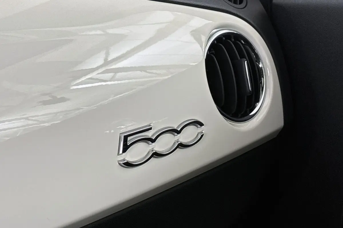 1.0 Hybrid Dolcevita Panoramadak Apple CarPlay Parkeersensoren