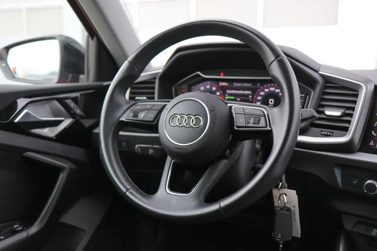 25 TFSI 95pk Pro Line | Stoelverwarming | Parkeersensoren | Cruise Control | Apple Carplay/Android Auto