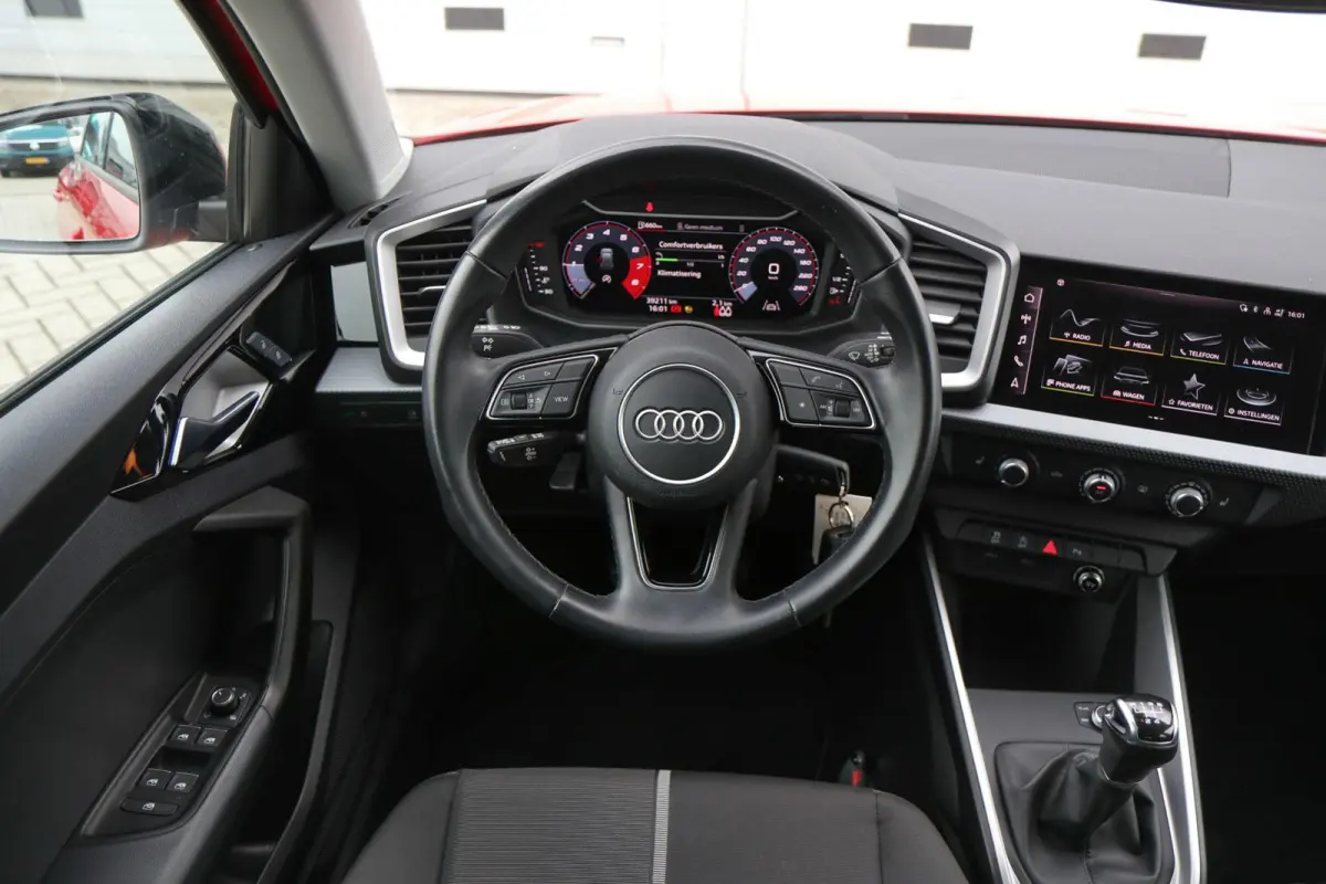 25 TFSI 95pk Pro Line | Stoelverwarming | Parkeersensoren | Cruise Control | Apple Carplay/Android Auto