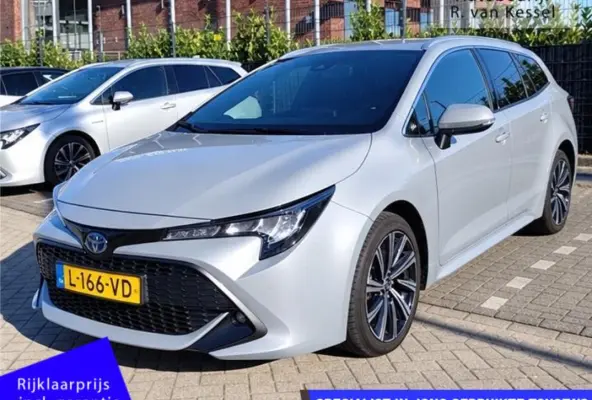 1.8 Hybrid Business Plus I Sportstoelen I Trekhaak I NL-auto