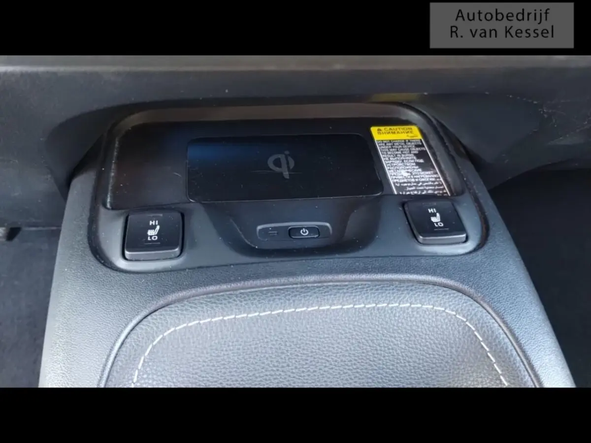 1.8 Hybrid Business Plus I Sportstoelen I Trekhaak I NL-auto