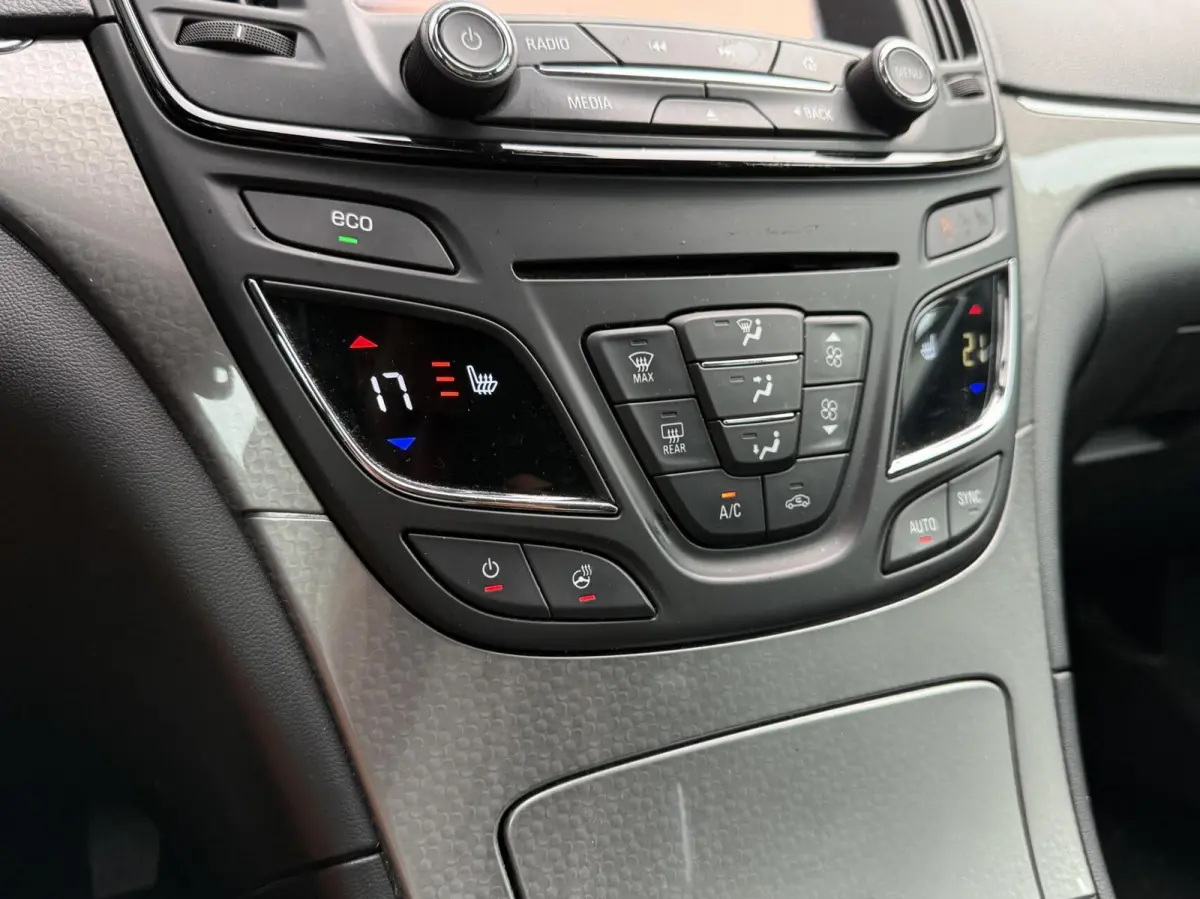 1.4 T EcoFLEX Cosmo | Leder | CarPlay | Navigatie | Trekhaak | Stoelverwarming | Climate | Cruise