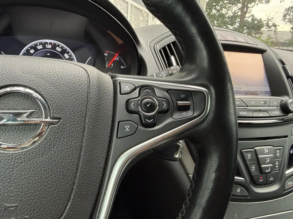 1.4 T EcoFLEX Cosmo | Leder | CarPlay | Navigatie | Trekhaak | Stoelverwarming | Climate | Cruise