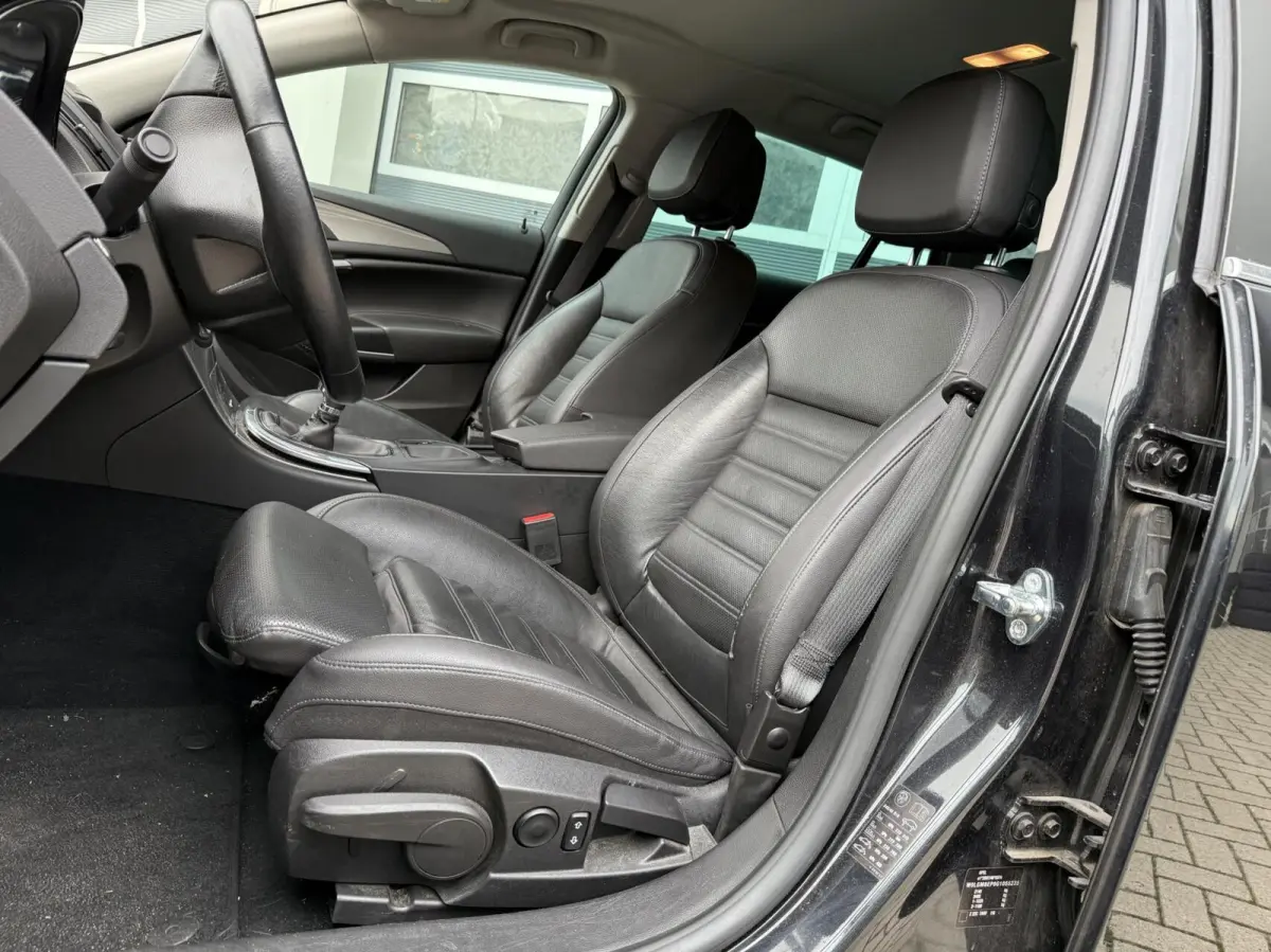 1.4 T EcoFLEX Cosmo | Leder | CarPlay | Navigatie | Trekhaak | Stoelverwarming | Climate | Cruise