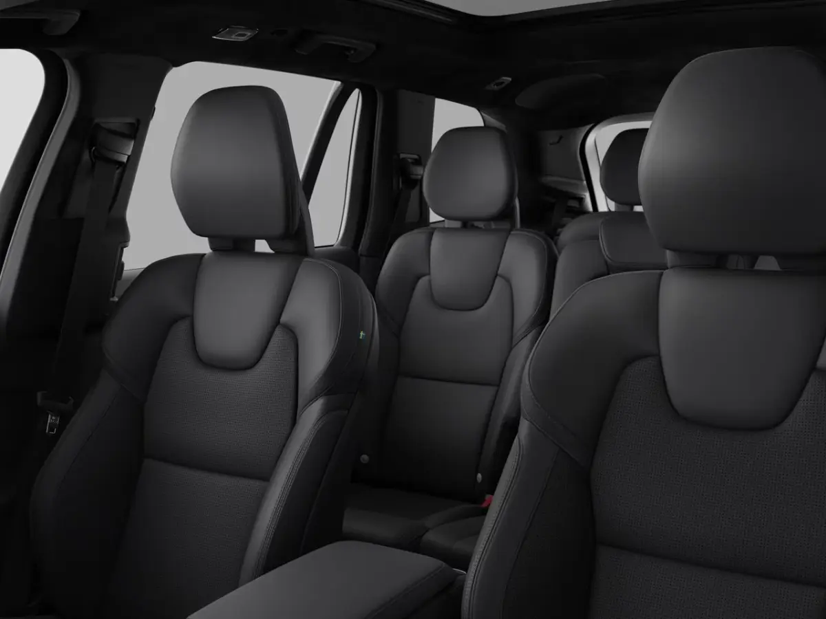 2.0 T8 Plug-in hybrid AWD Ultra Black Ed. Exec. | 2 stoelen op derde rij | 7 zitplaatsen | Achterbank verwarmd
