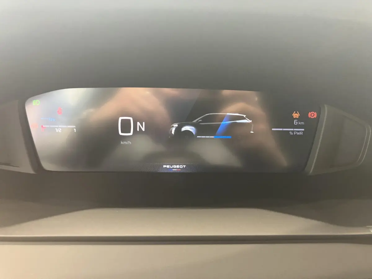 1.2 Hybrid 145 Allure | APPLE CARPLAY & ANDROID AUTO | CAMERA VOOR + ACHTER | DEMO AUTO BEL VOOR ACTUELE KM-STAND |