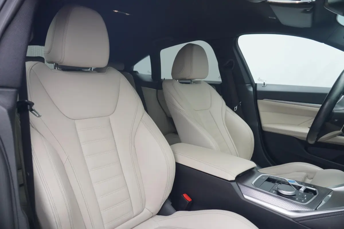 eDrive40 M Sport | HIFI | Cruise control adaptief met Stop&Go| Stoel & Stuurwielverwarming | Dodehoek detectie