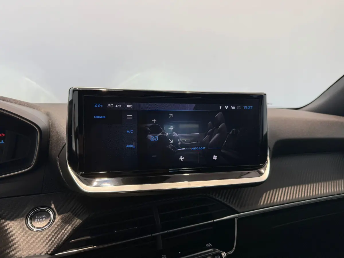 1.2 Hybrid 145 Allure | APPLE CARPLAY & ANDROID AUTO | CAMERA VOOR + ACHTER | DEMO AUTO BEL VOOR ACTUELE KM-STAND |