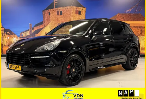4.8 GTS Aut Panoramadak Leer Camera 21"