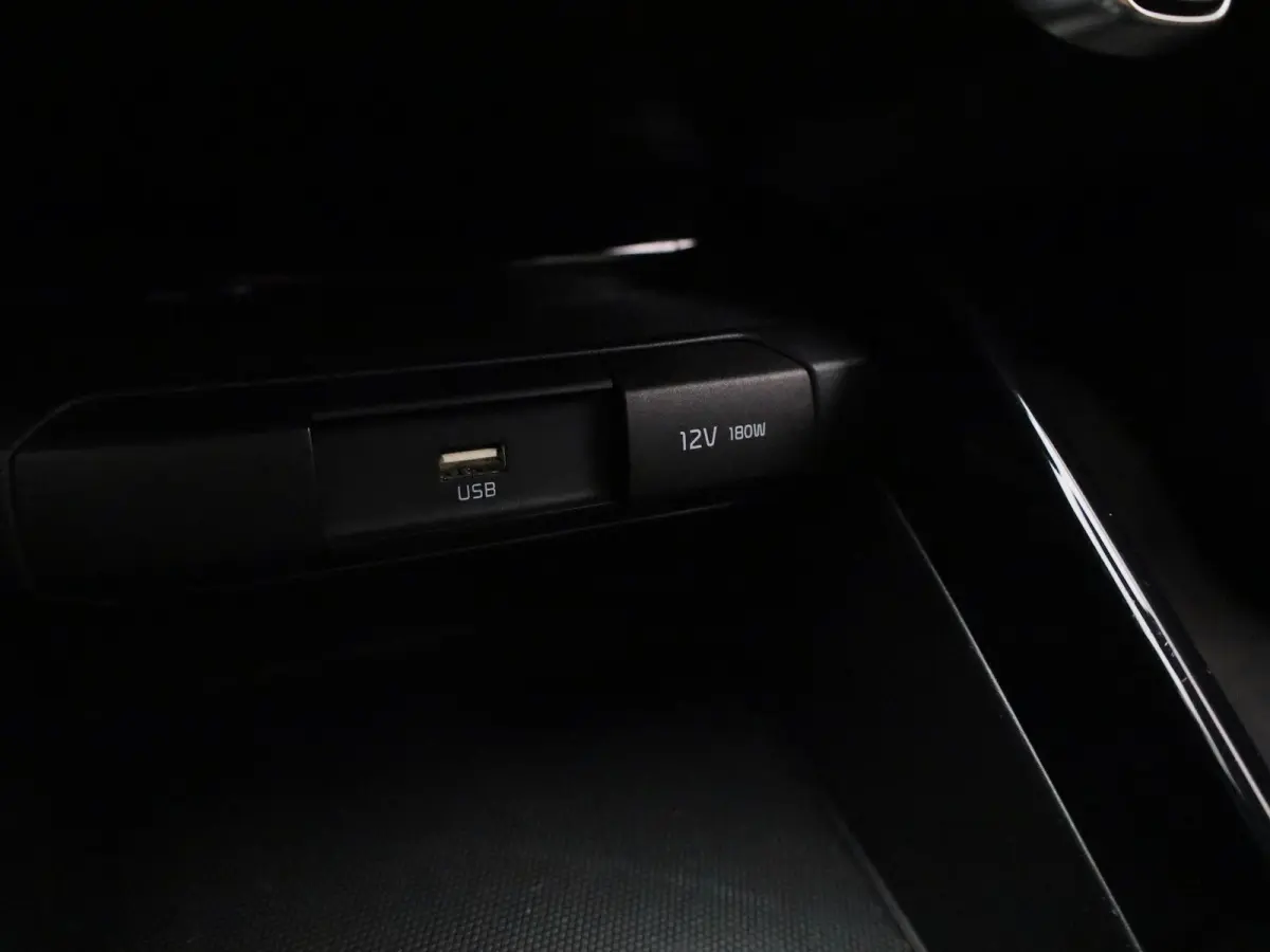 1.0 T-GDi MHEV DynamicLine | CAMERA | NAVIGATIE | KLIMAATREGELING | APPLE CARPLAY - ANDRIODAUTO