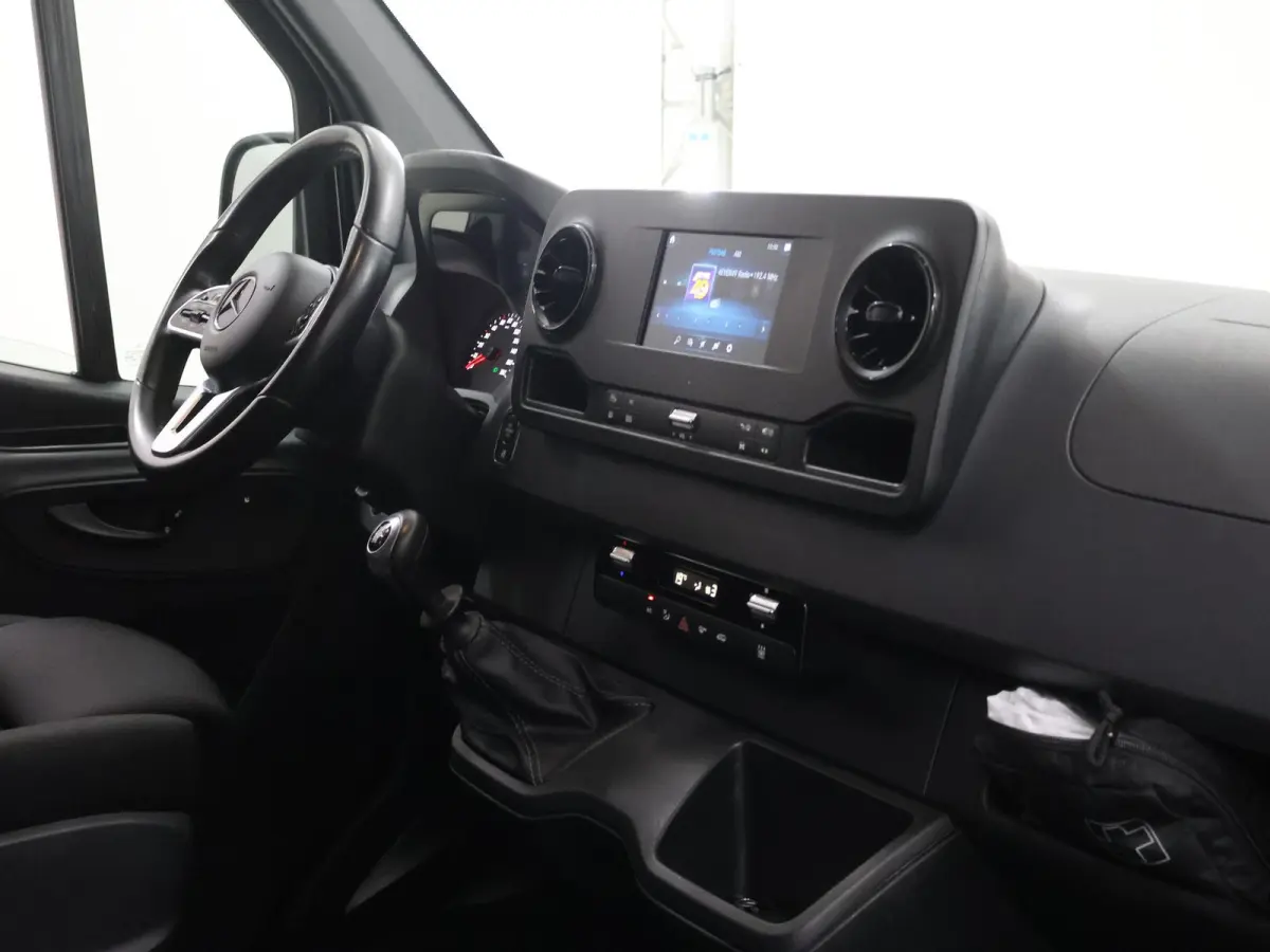 317 CDI | L2 H2 | NAVIGATIE | PARKEERCAMERA | 2-ZITS | STANDKACHEL | STOELVERWARMING | ALARM | CERTIFIED
