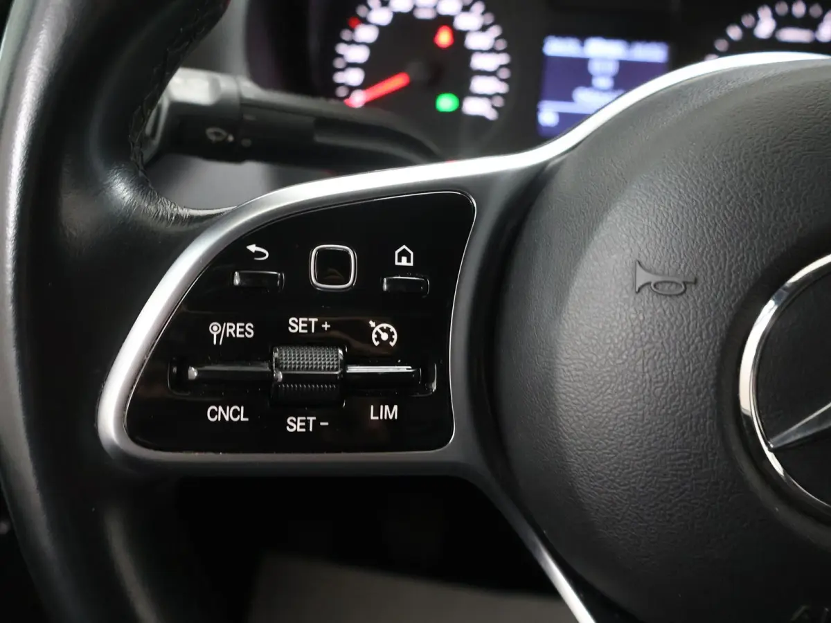 317 CDI | L2 H2 | NAVIGATIE | PARKEERCAMERA | 2-ZITS | STANDKACHEL | STOELVERWARMING | ALARM | CERTIFIED