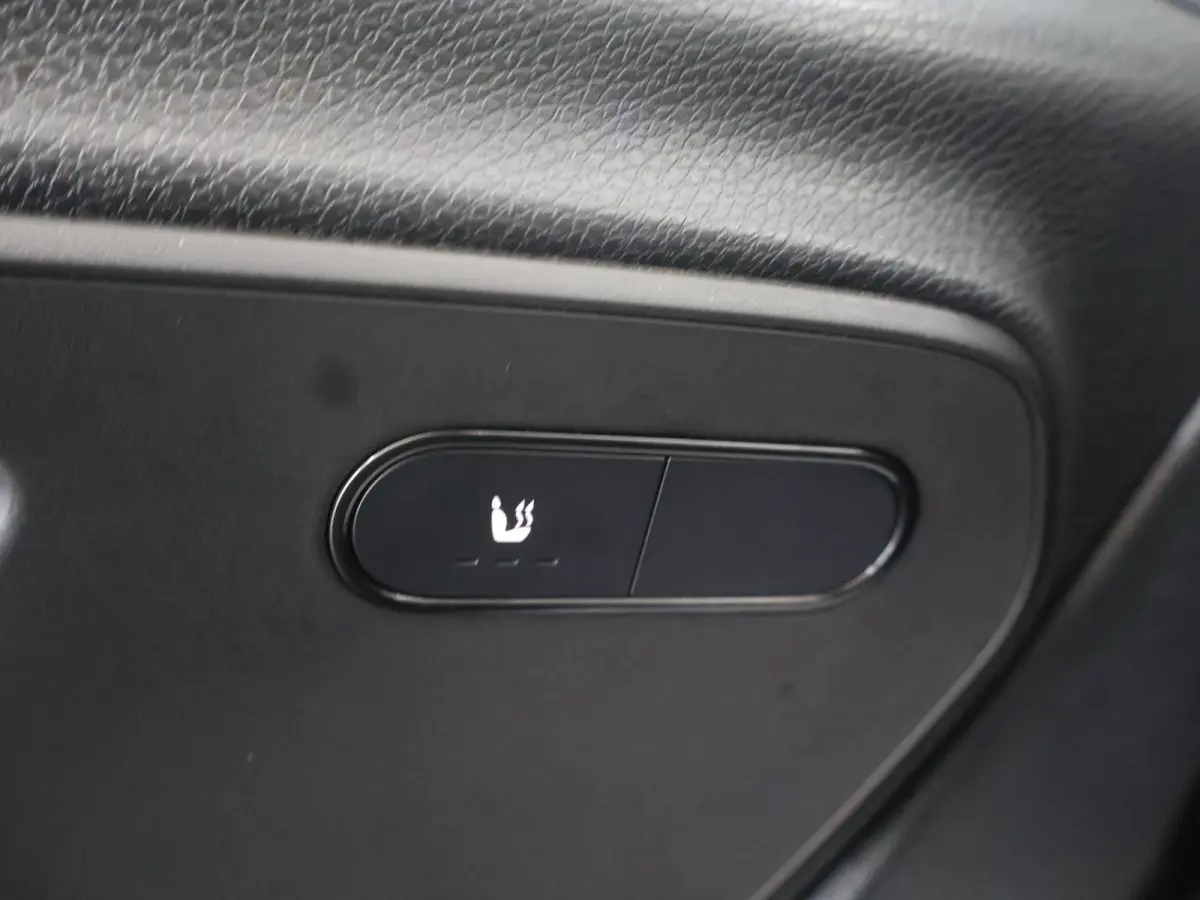 317 CDI | L2 H2 | NAVIGATIE | PARKEERCAMERA | 2-ZITS | STANDKACHEL | STOELVERWARMING | ALARM | CERTIFIED