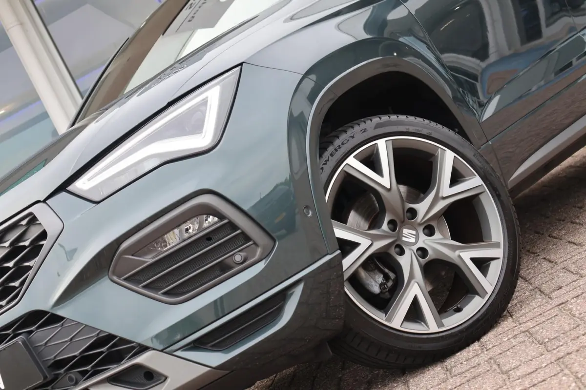 1.5 TSI 150pk DSG FR Business Intense | Panoramadak | Camera | Adaptive Cruise | PDC | Stoelverwarming | Carplay