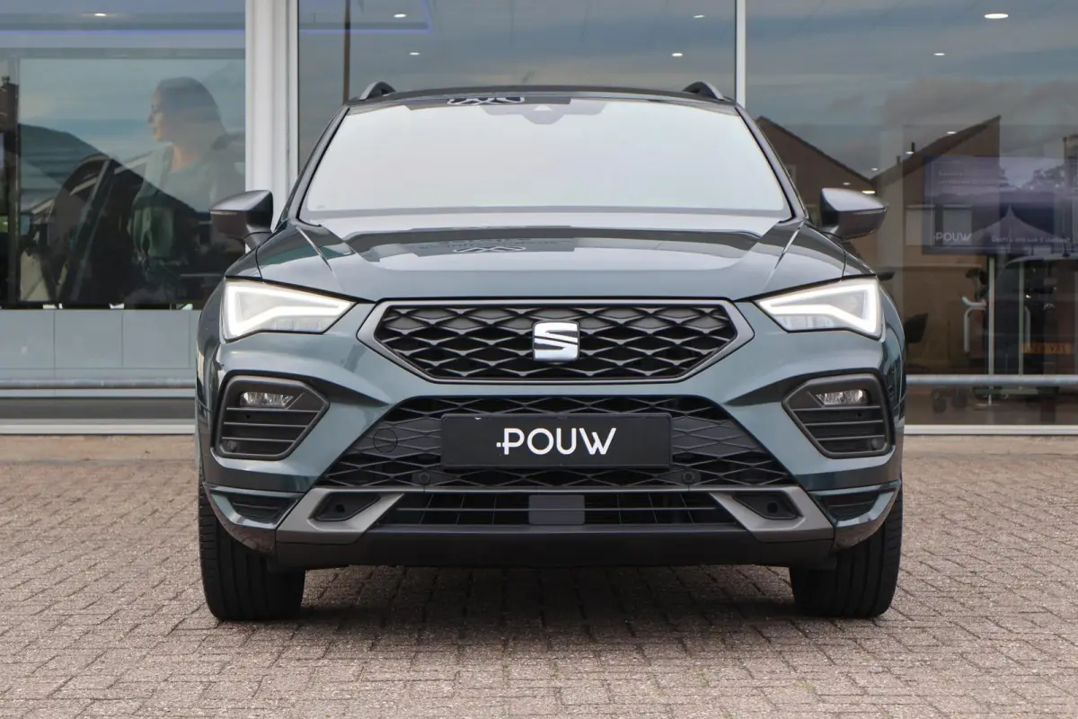 1.5 TSI 150pk DSG FR Business Intense | Panoramadak | Camera | Adaptive Cruise | PDC | Stoelverwarming | Carplay