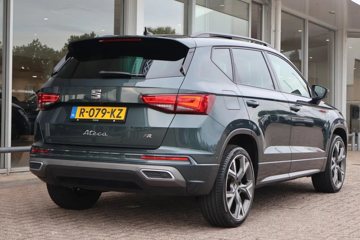 1.5 TSI 150pk DSG FR Business Intense | Panoramadak | Camera | Adaptive Cruise | PDC | Stoelverwarming | Carplay