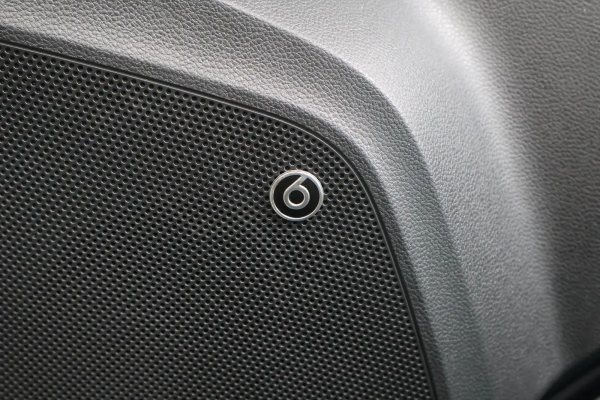 1.5 TSI 150pk DSG FR Business Intense | Panoramadak | Camera | Adaptive Cruise | PDC | Stoelverwarming | Carplay