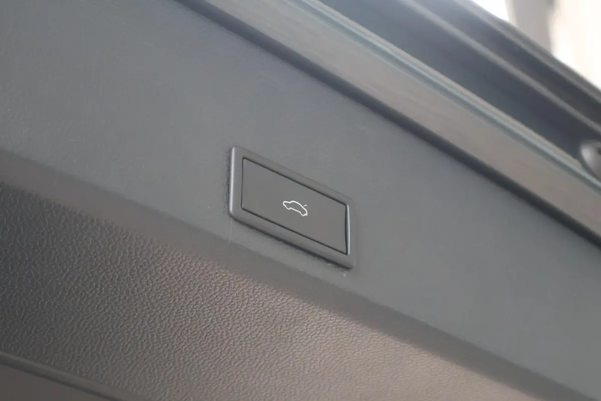 1.5 TSI 150pk DSG FR Business Intense | Panoramadak | Camera | Adaptive Cruise | PDC | Stoelverwarming | Carplay