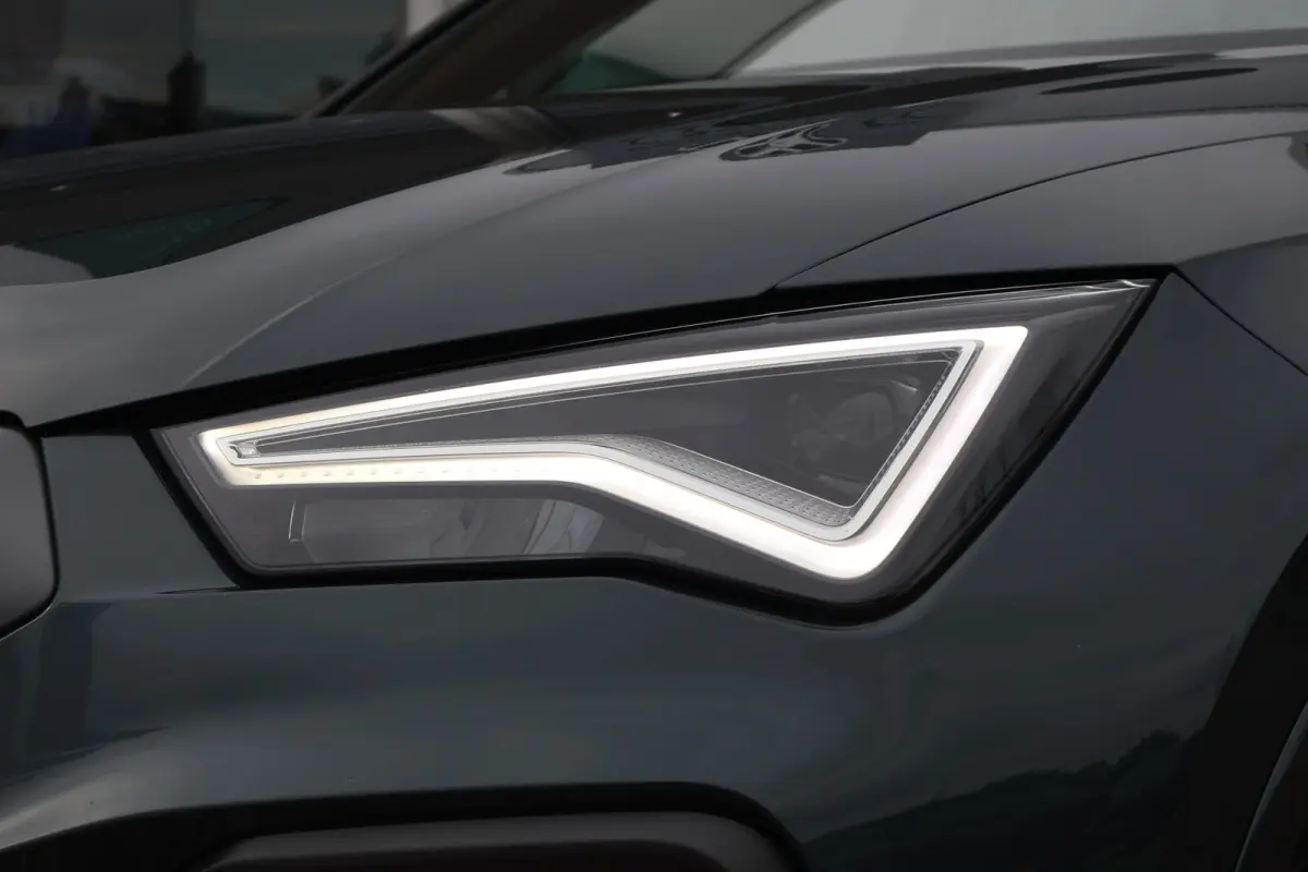 1.5 TSI 150pk DSG FR Business Intense | Panoramadak | Camera | Adaptive Cruise | PDC | Stoelverwarming | Carplay
