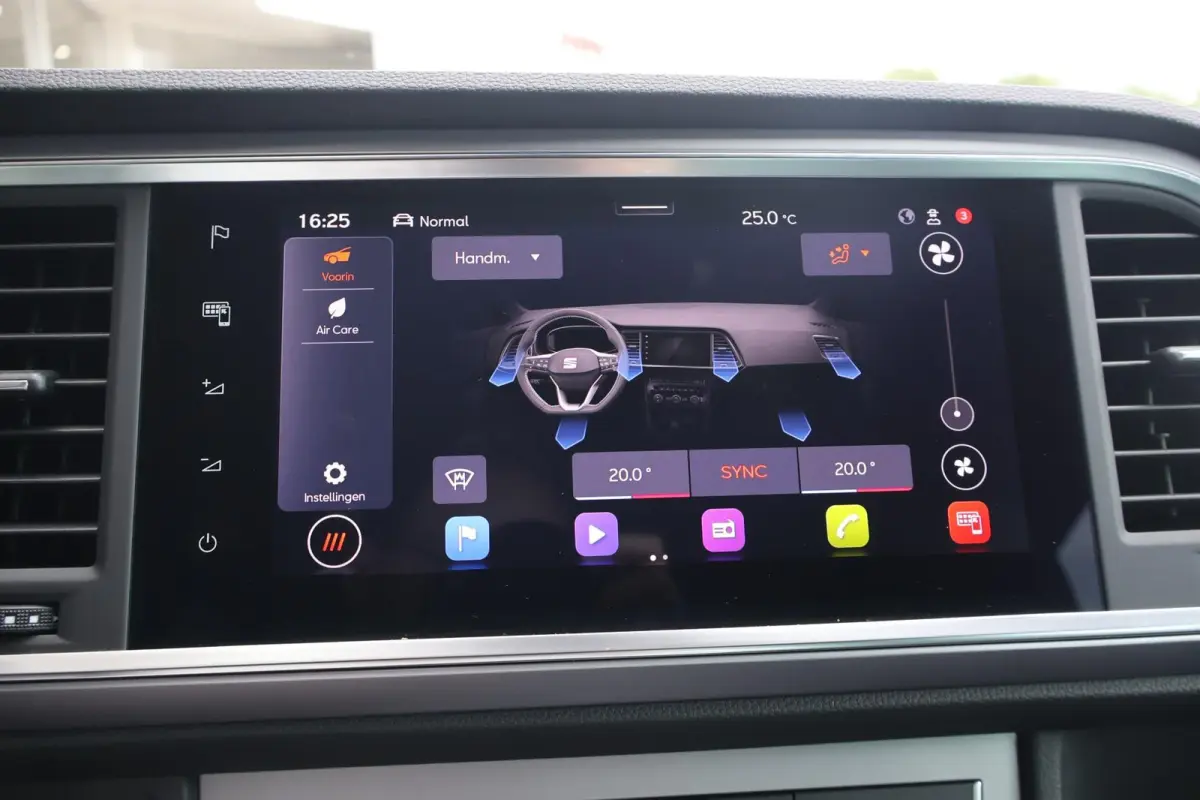 1.5 TSI 150pk DSG FR Business Intense | Panoramadak | Camera | Adaptive Cruise | PDC | Stoelverwarming | Carplay