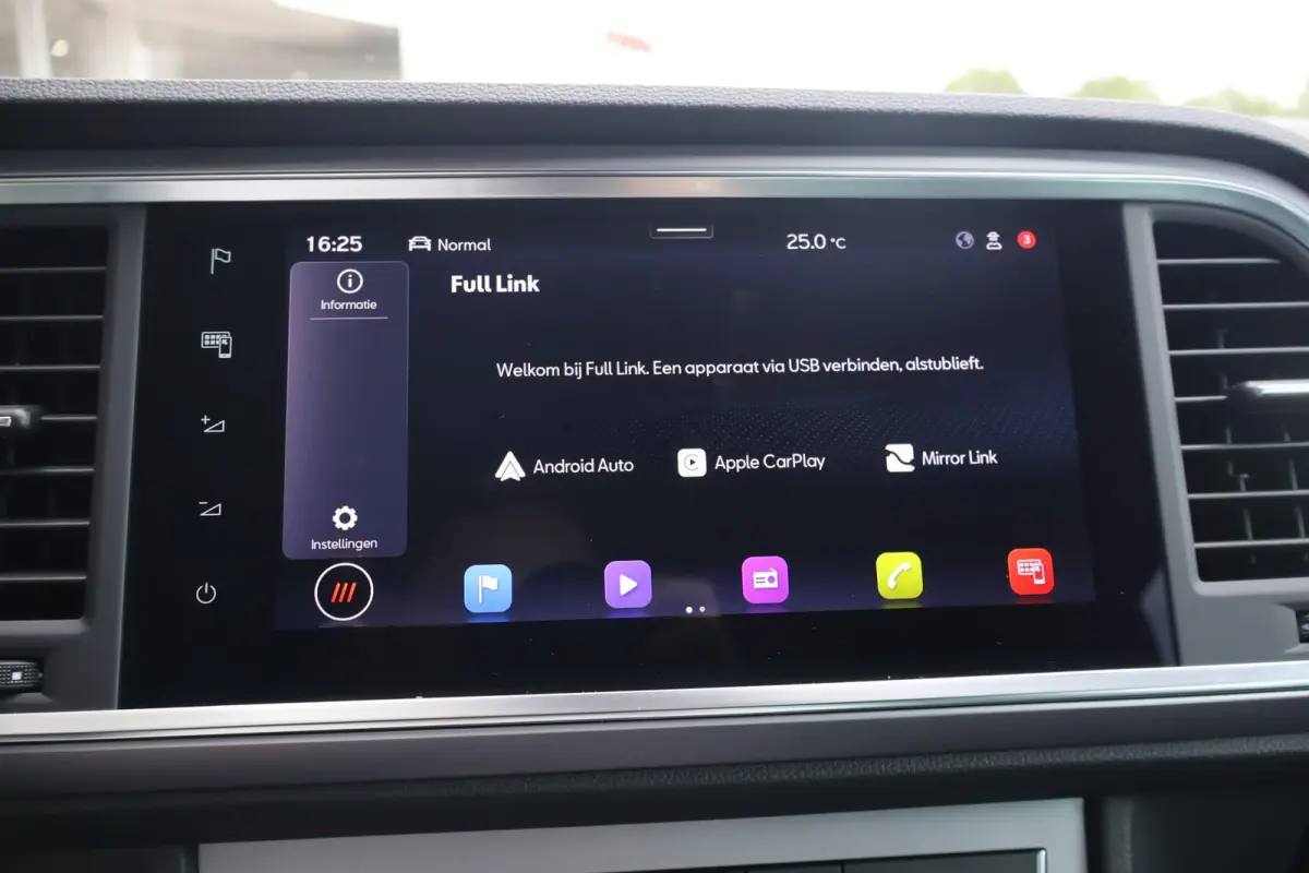 1.5 TSI 150pk DSG FR Business Intense | Panoramadak | Camera | Adaptive Cruise | PDC | Stoelverwarming | Carplay