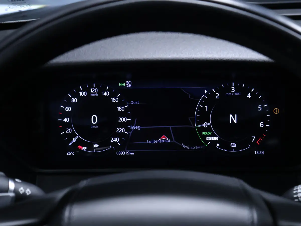 2.0 P400e R-Dynamic HSE [SCHUIFKANTELDAK, MERIDAN AUDIO, APPLE CARPLAY, TREKHAAK AFNEEMBAAR, CAMERA,DIGITAL DASH, HEAD UP, STUUR.STOELVERWARMING, ELEK.. ACHTERKLEP,