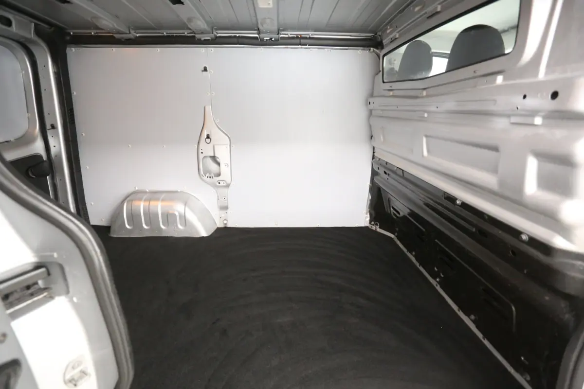 1.6 dCi T27 L1H1 | Airco | Cruise | 3 Zits | Trekhaak | Parkeersens. | Imperiaal