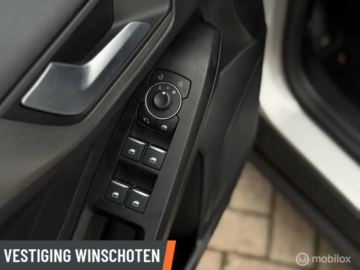 1.0 EcoBoost Hybrid Titanium Automaat! | PDC V+A | Navi | Cruise | LED |