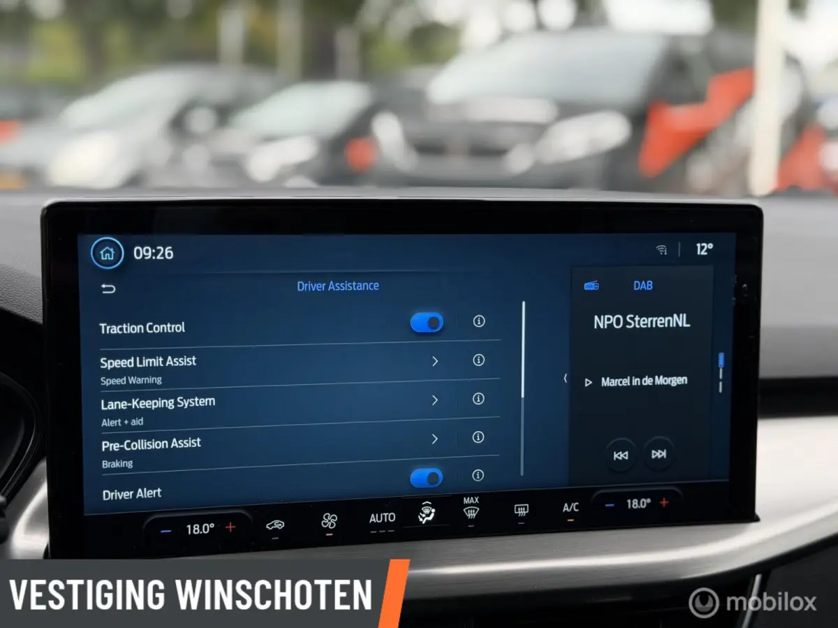 1.0 EcoBoost Hybrid Titanium Automaat! | PDC V+A | Navi | Cruise | LED |