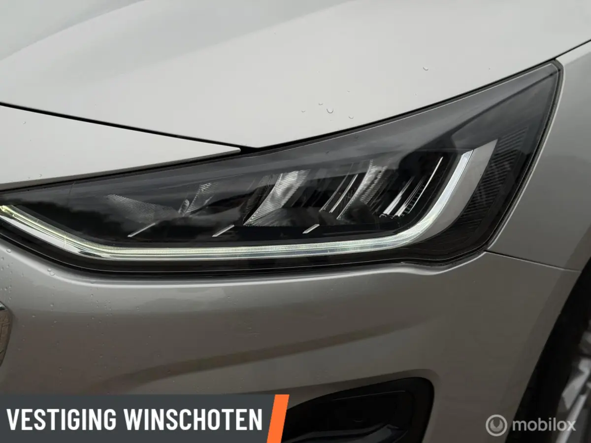 1.0 EcoBoost Hybrid Titanium Automaat! | PDC V+A | Navi | Cruise | LED |