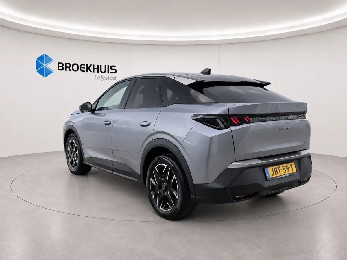 1.2 HYBRID 145PK ALLURE AUTOMAAT / NAVI / LEDER / CLIMA / FULL-LED / 19" LMV / KEYLESS / CAMERA / APPLE CARPLAY / CRUISECONTROL / ORG. NL. !!