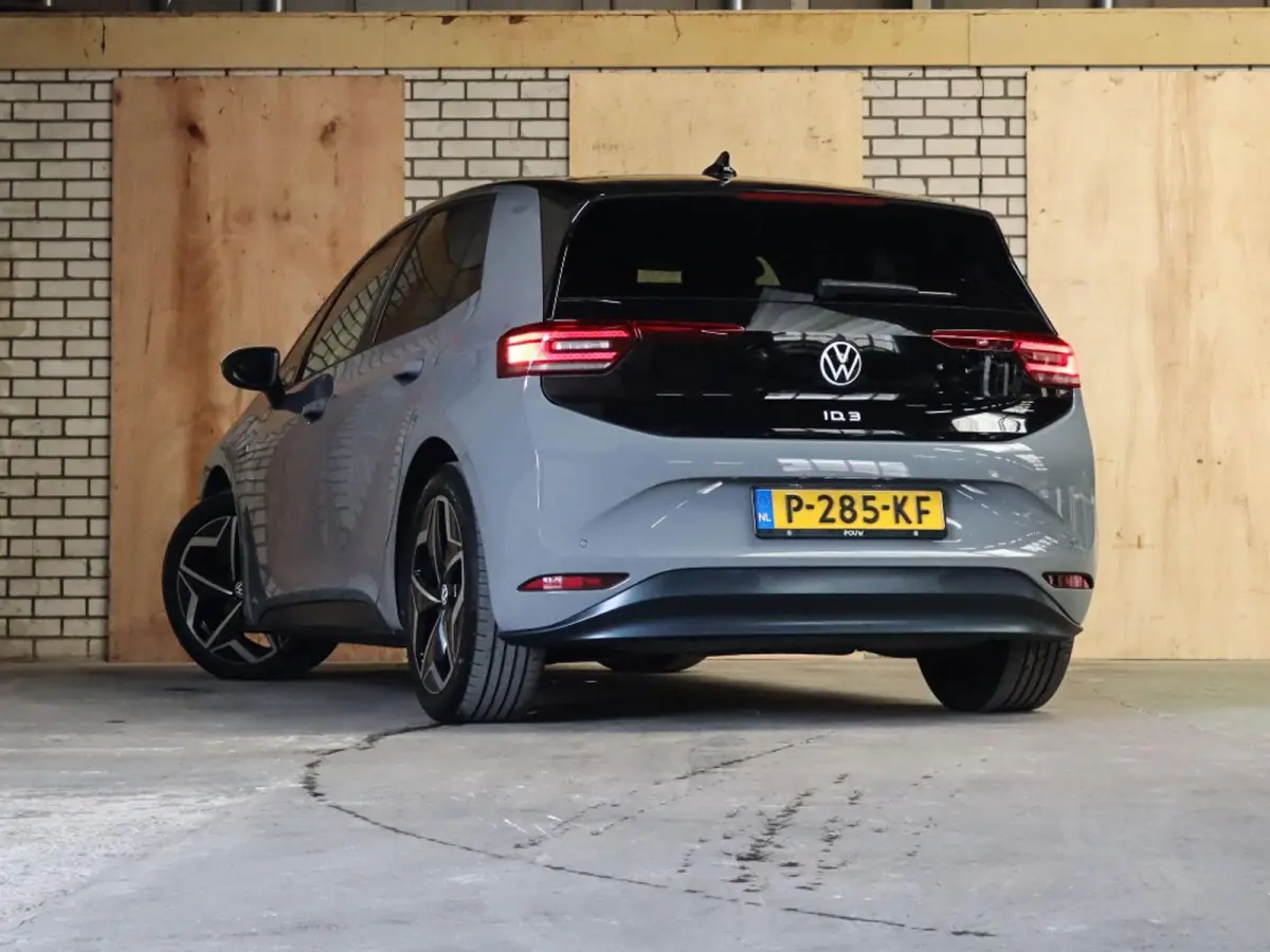 204pk First Plus 58 kWh | SoH 94% | Voorstoelen Verwarmd | Apple Carplay/Android Auto | Adaptive Cruise