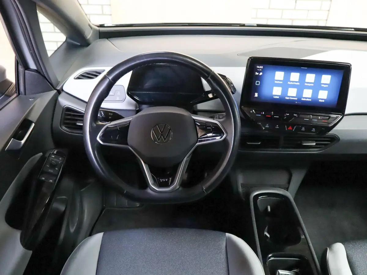 204pk First Plus 58 kWh | SoH 94% | Voorstoelen Verwarmd | Apple Carplay/Android Auto | Adaptive Cruise