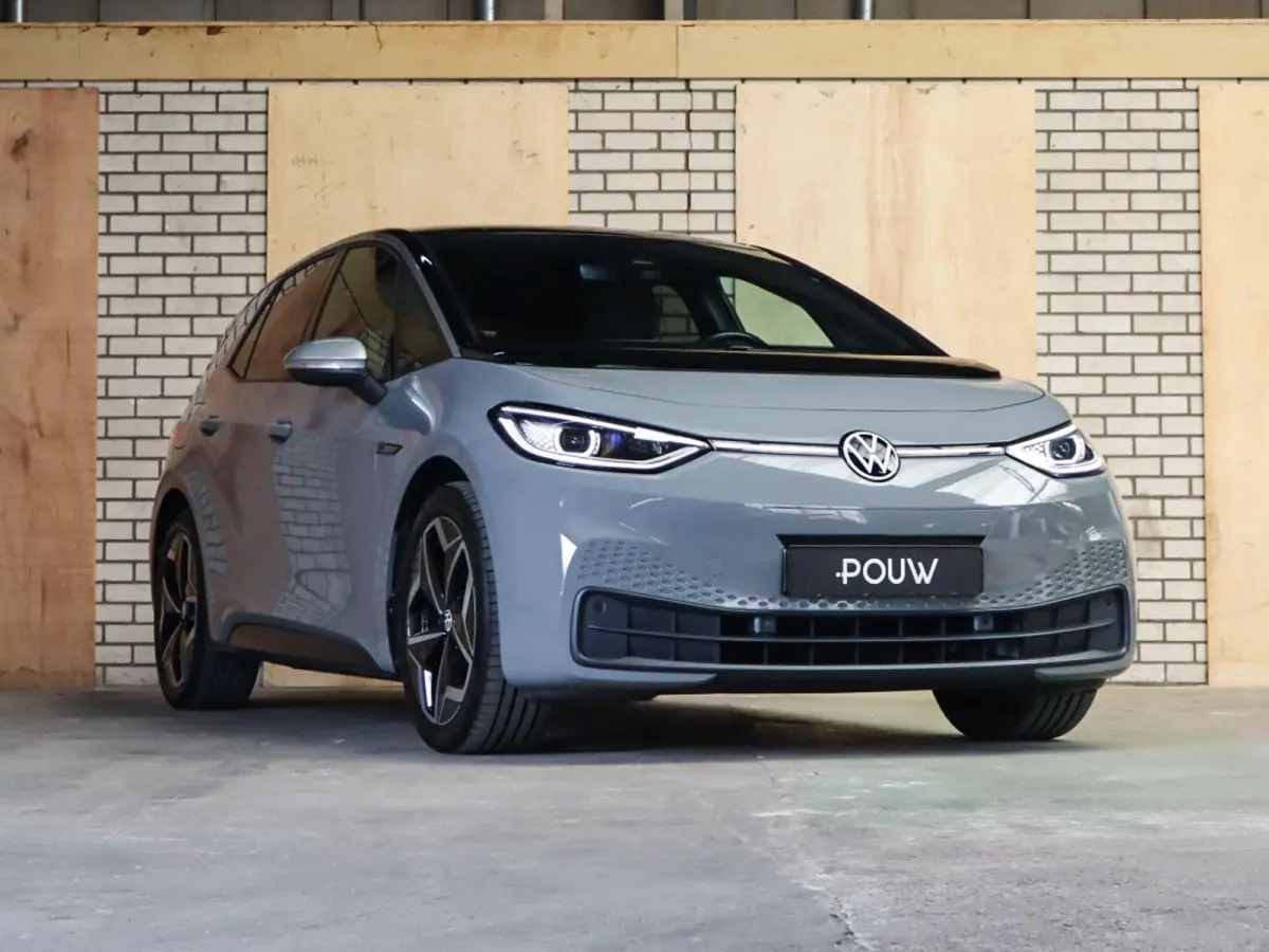 204pk First Plus 58 kWh | SoH 94% | Voorstoelen Verwarmd | Apple Carplay/Android Auto | Adaptive Cruise