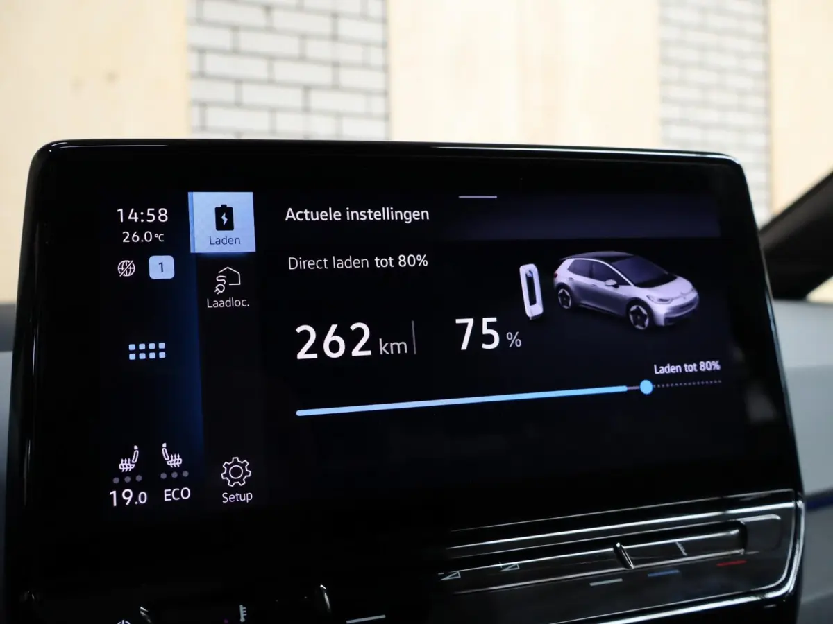 204pk First Plus 58 kWh | SoH 94% | Voorstoelen Verwarmd | Apple Carplay/Android Auto | Adaptive Cruise